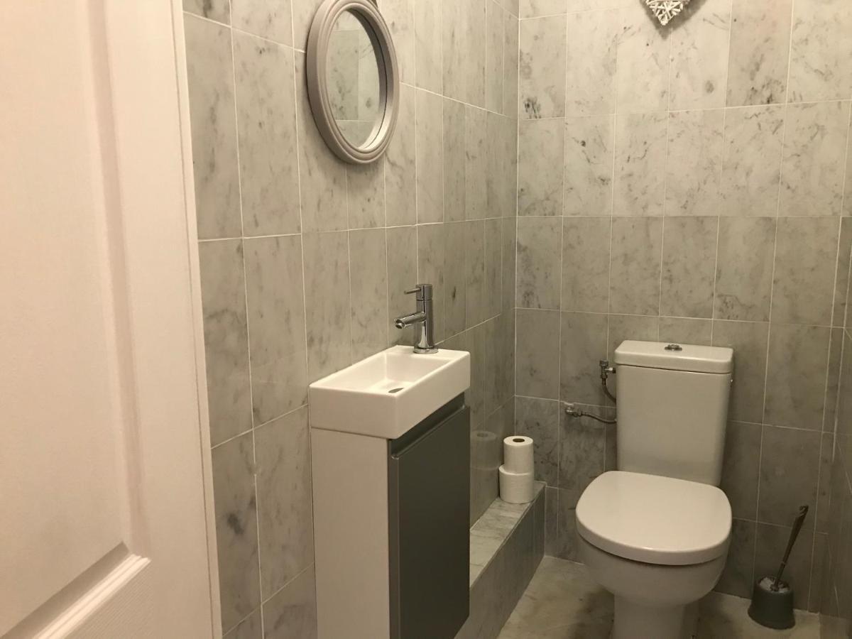 Apartment Le Victoria, 2p Moderne, Les Pieds Dans L'eau, Parking, Piscine *