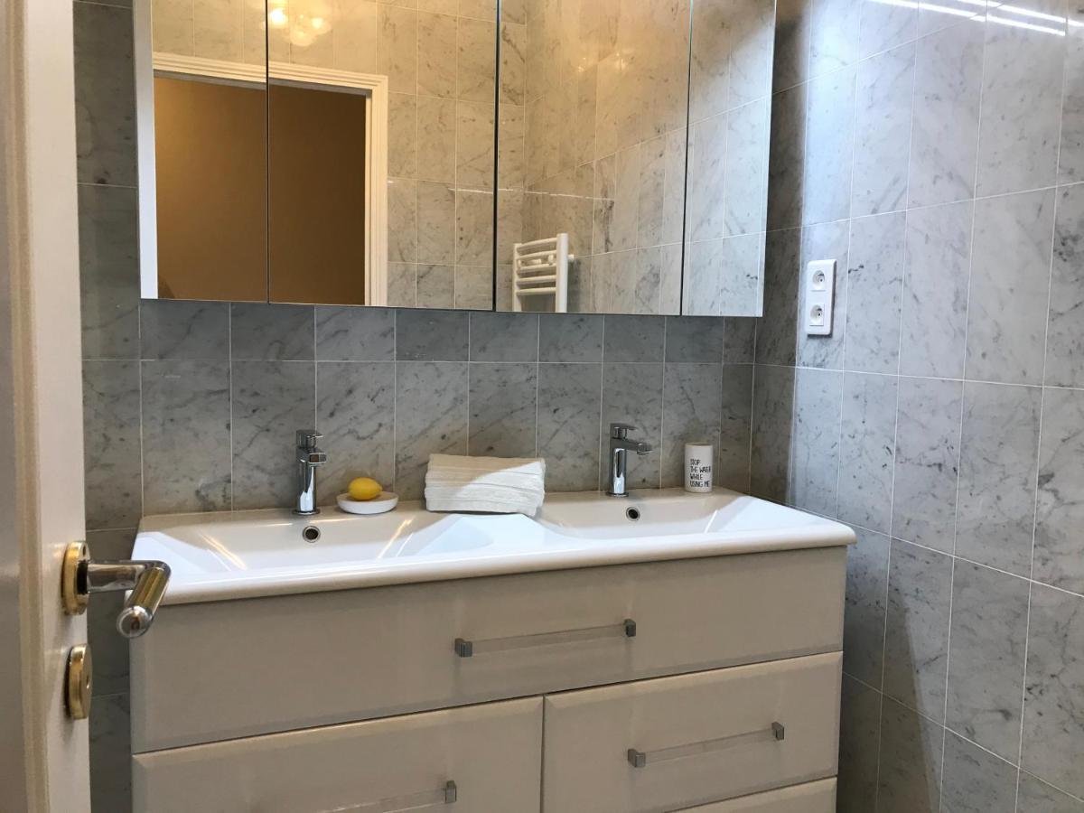 Apartment Le Victoria, 2p Moderne, Les Pieds Dans L'eau, Parking, Piscine *