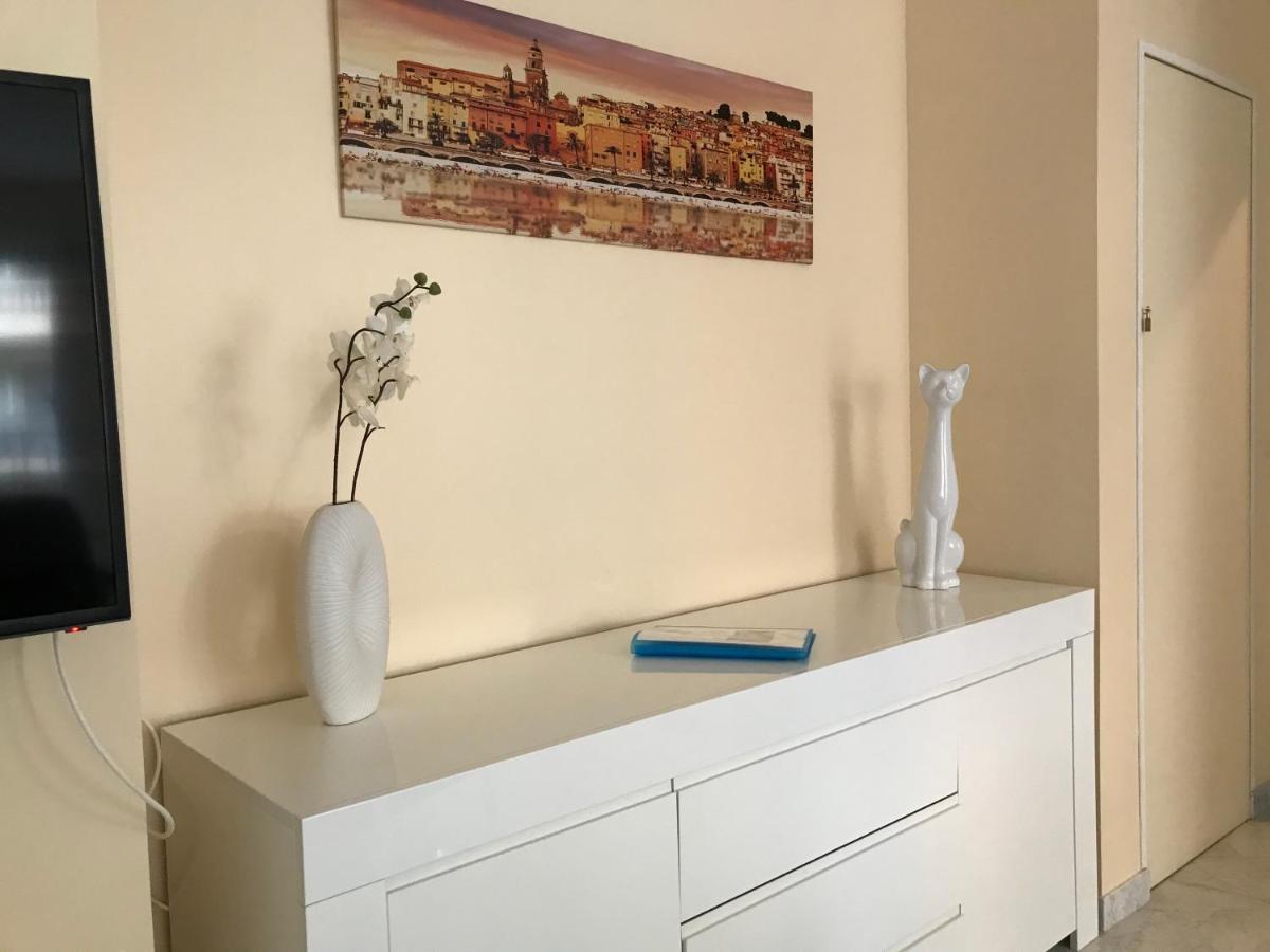 Apartment Le Victoria, 2p Moderne, Les Pieds Dans L'eau, Parking, Piscine *