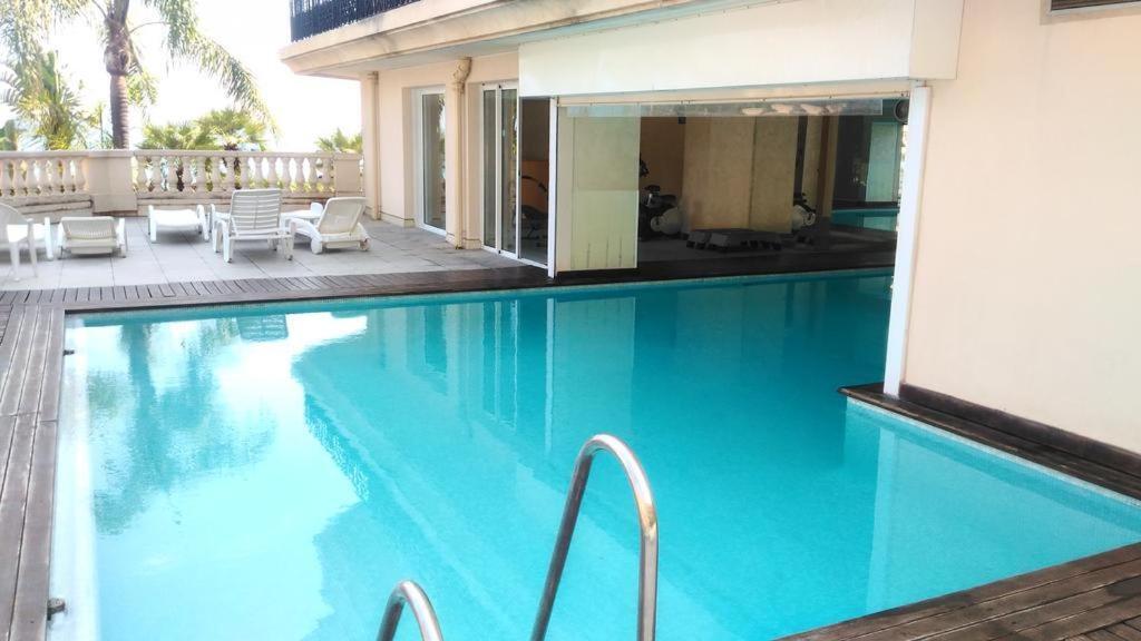 Le Victoria, 2p Moderne, Les Pieds Dans L'eau, Parking, Piscine *