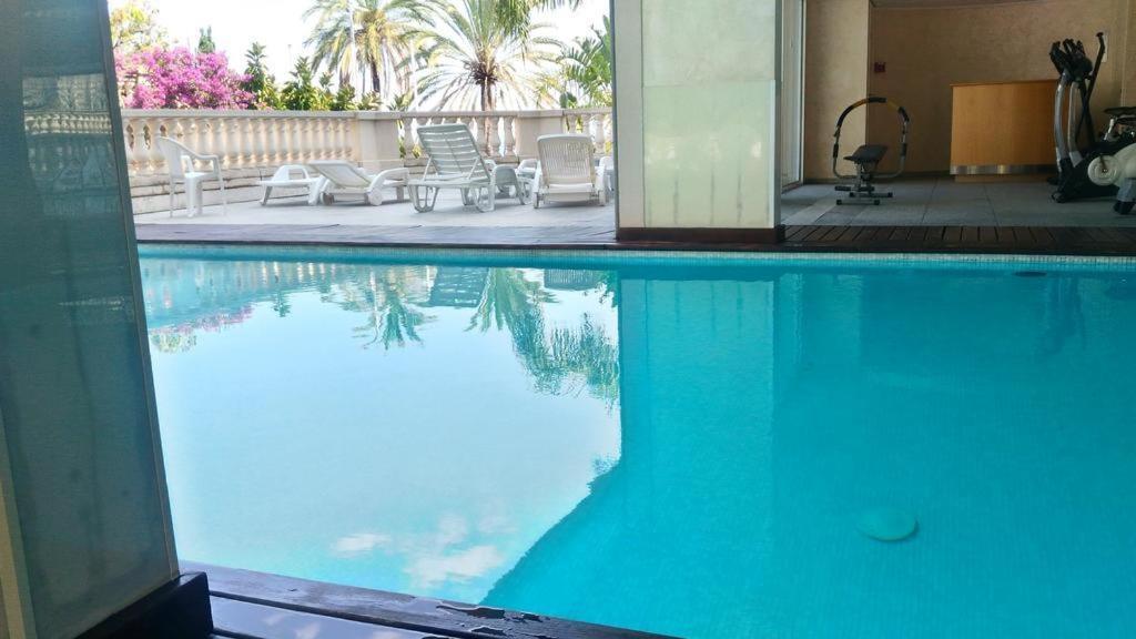 Apartment Le Victoria, 2p Moderne, Les Pieds Dans L'eau, Parking, Piscine