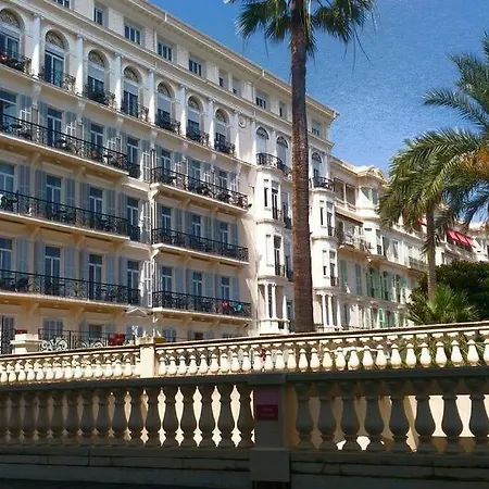 Le Victoria, 2P Moderne, Les Pieds Dans L'Eau, Parking, Piscine Apartment Menton Exterior photo